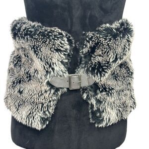 Black and Gray Wide Faux Fur Belt
